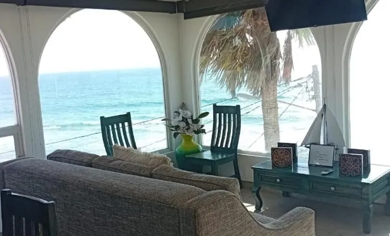 Casa Mar Verde - Oceanfront Penthouse - Pool & Jacuzzi