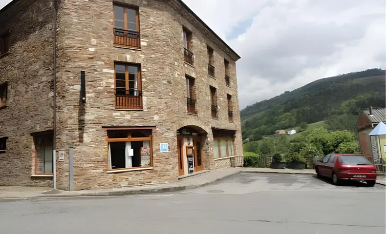 Hotel Restaurante Casa Petronila