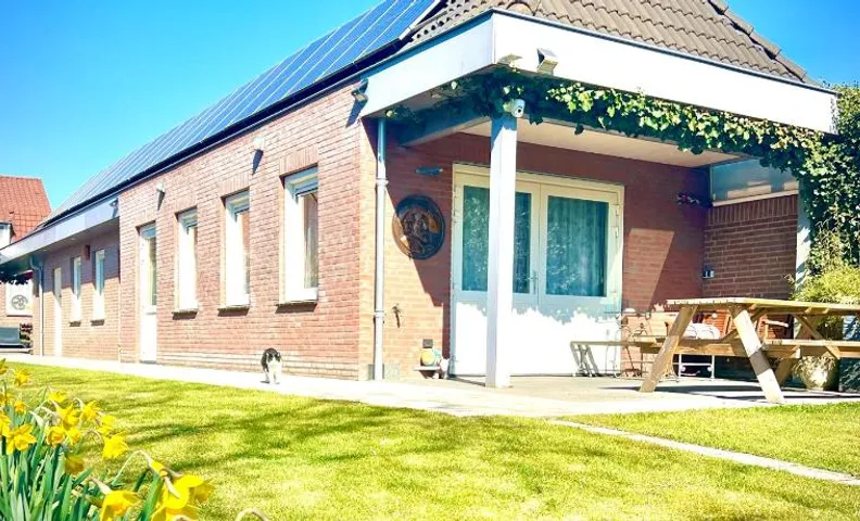 Rooi Bij de Knoptoren B&B