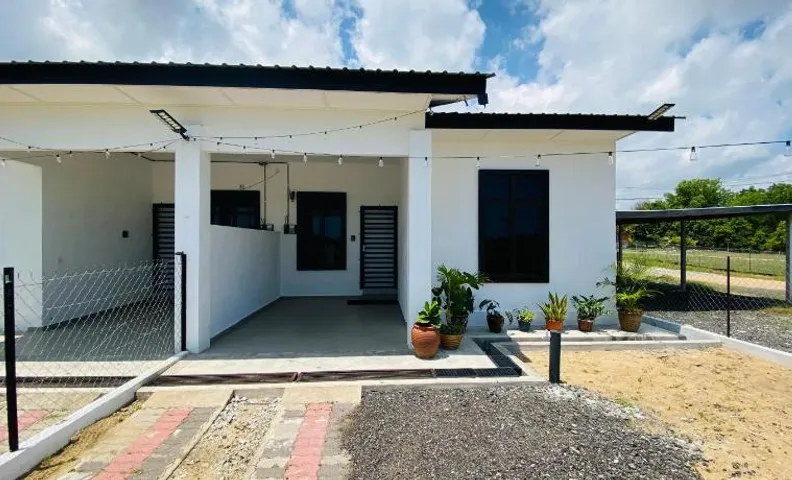 Homestay Teratak Nailufar Pekan