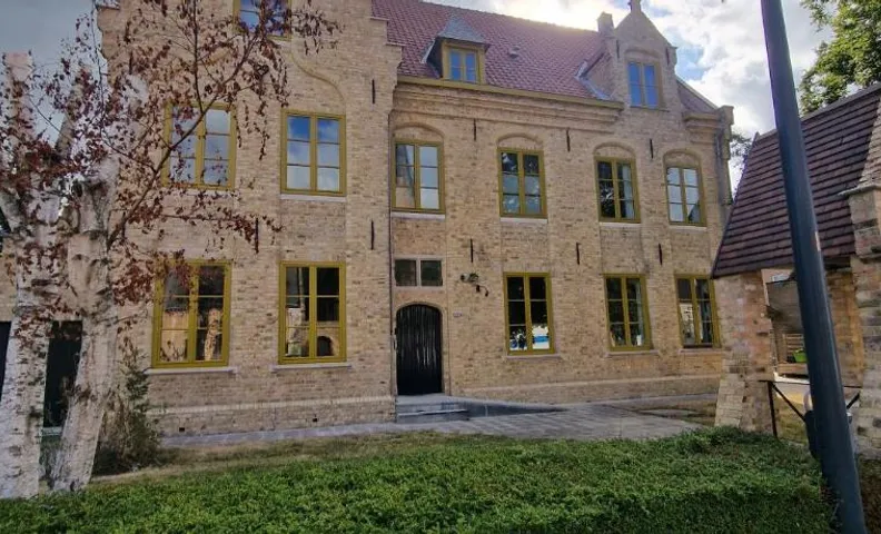 The Cleyhem House