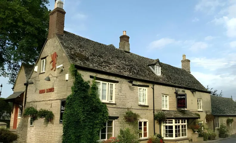 The Red Lion Inn