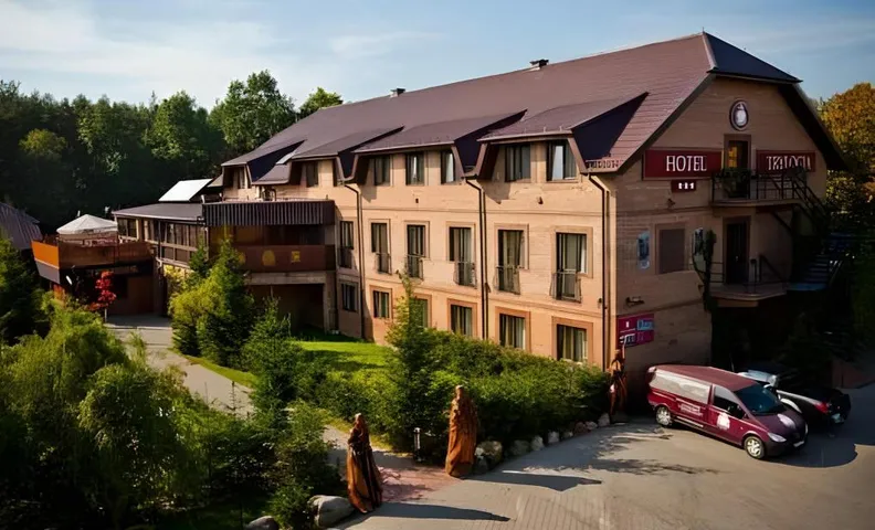 Hotel Trylogia