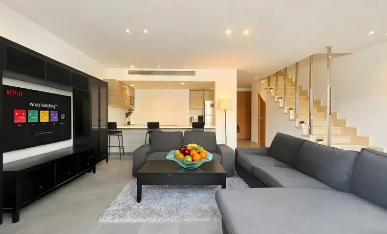 El Gouna Luxury Duplex house on the pool