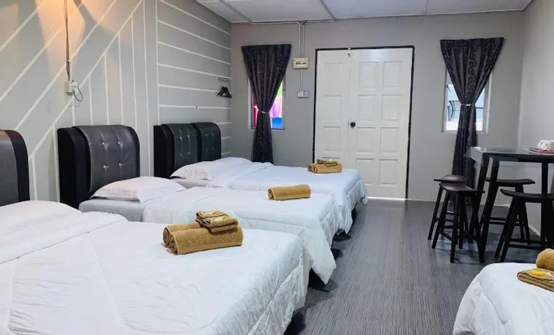 Julies Hostel Taman Negara