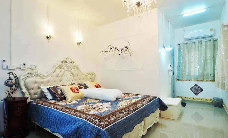 DoiSamoeDao Hostel