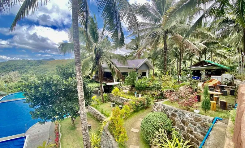 La Vie Adventure Trails