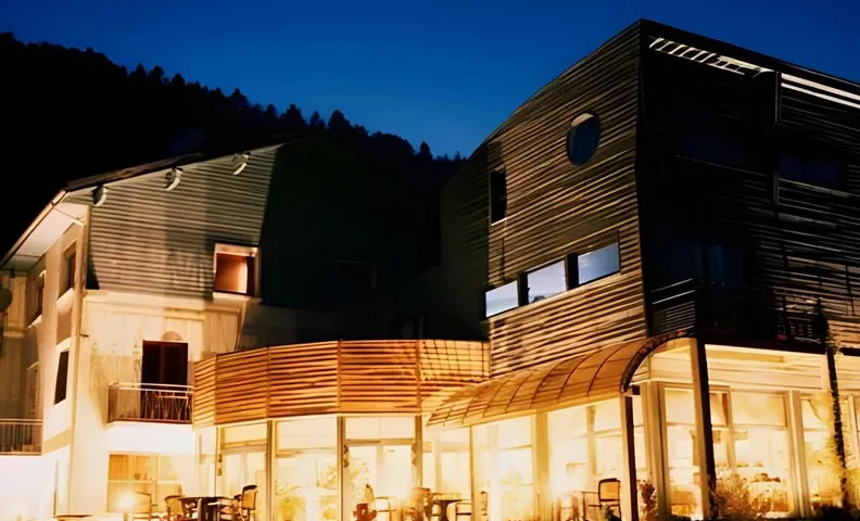 Logis Hotel les Sapins