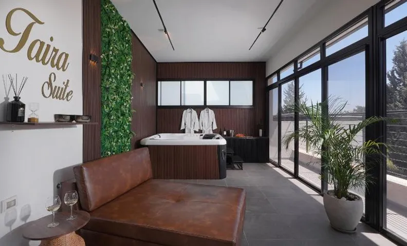 taira suite