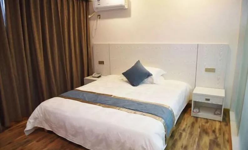 Jinggangshan Oriental Red Hotel