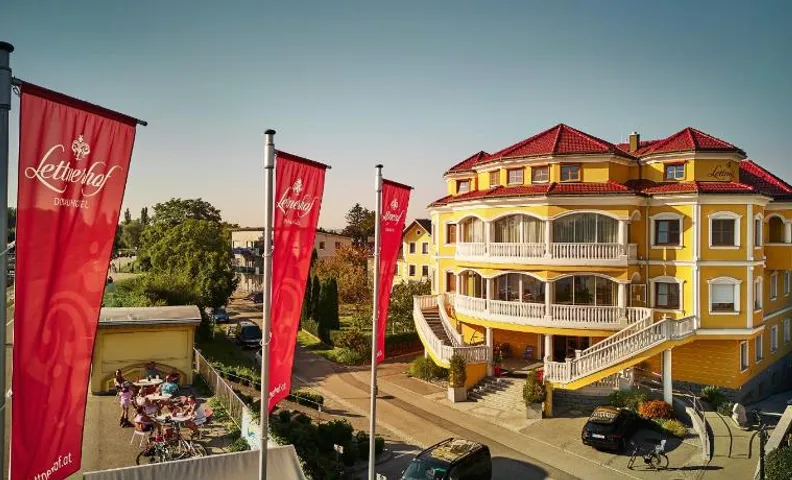 Donauhotel Lettnerhof
