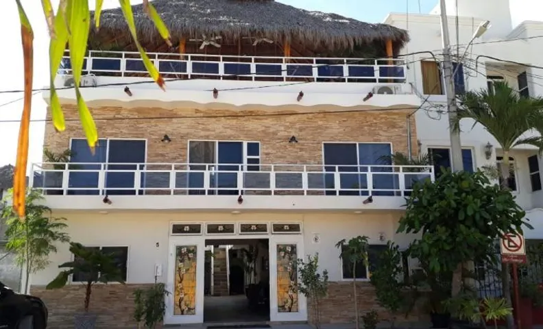 Hotel & Suites VAYOR