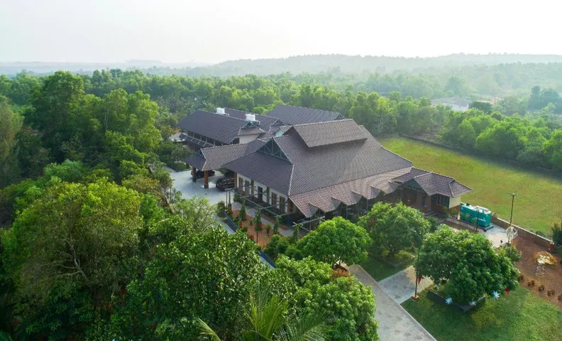 Green Planet Resort Mattannur