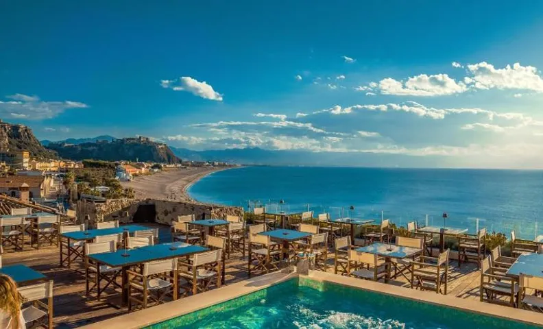 Ngonia Bay Boutique Hotel