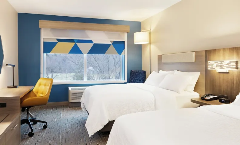 홀리데이 인 익스프레스, 그랜비 노스웨스트, IHG 바이