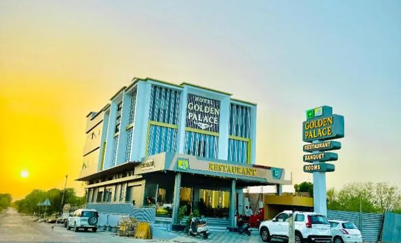 Hotel Golden Palace
