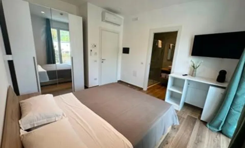 PETRARCA ROOMS - Camere&Suites