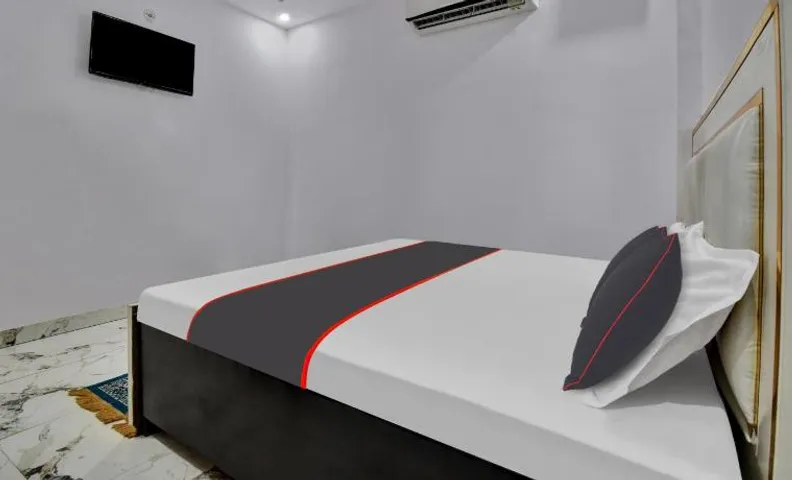 Hotel O by OYO Royal Paradise