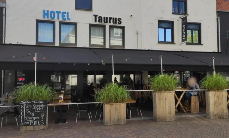 Hotel Taurus