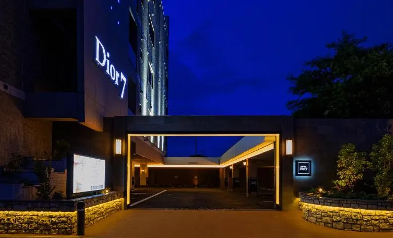 HOTEL Dior7つくば