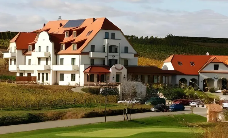 Hotel Neustifter