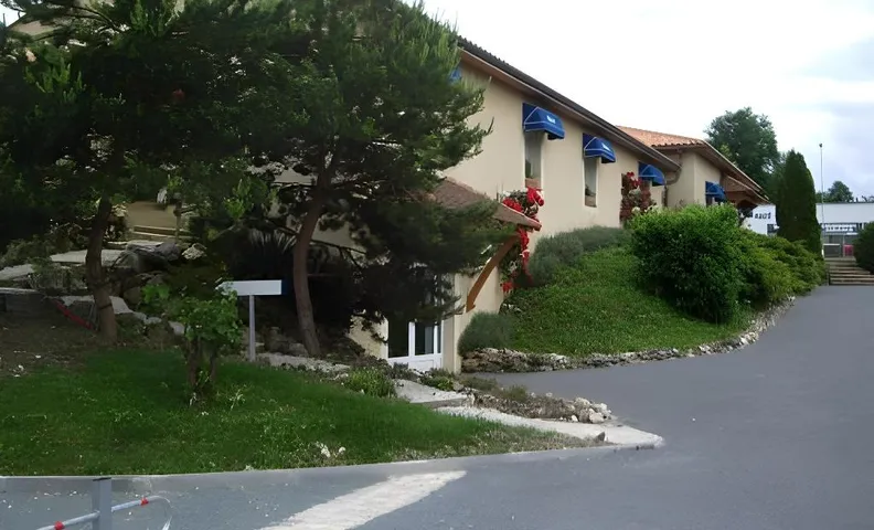 Rev'hotel