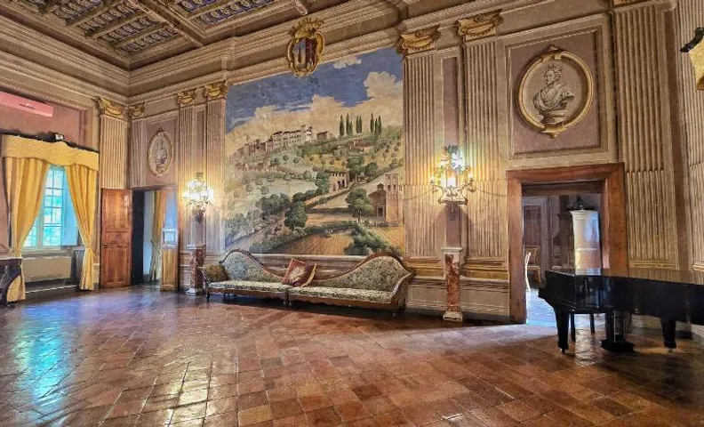 Castello Bonaccorsi in Sabina