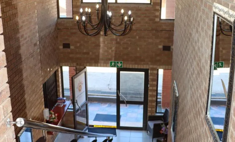Meet Mekaar Resorts - Nquthu Hotel