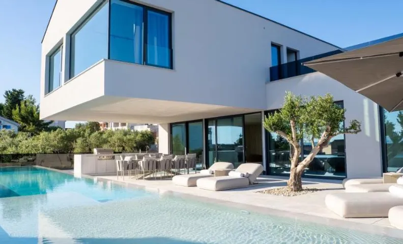 Villa FUX Eternity 3