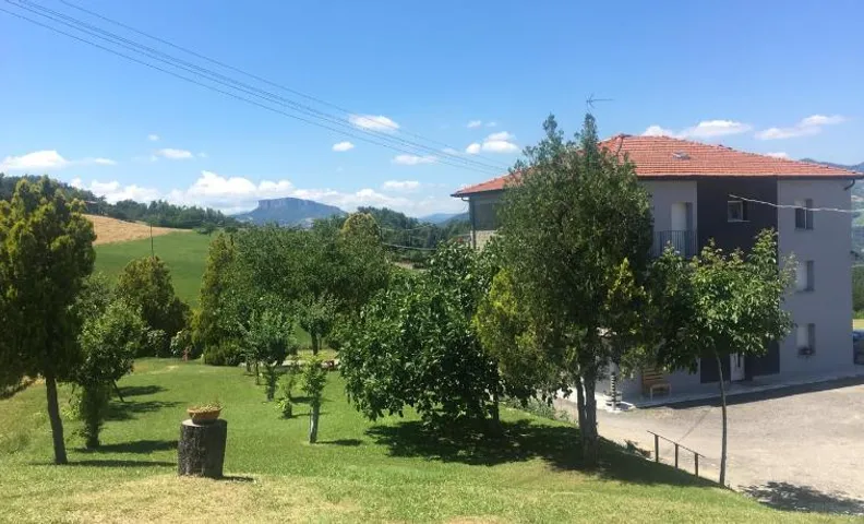 B & B Pratopiano