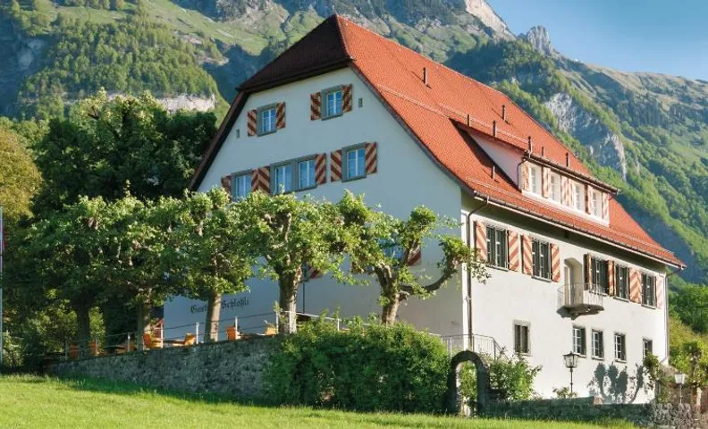 Hotel Restaurant Schlossli Sax