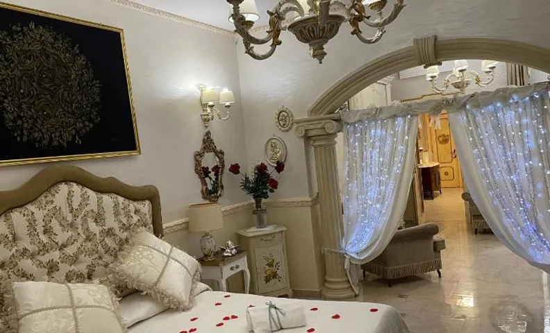 Regina Suite