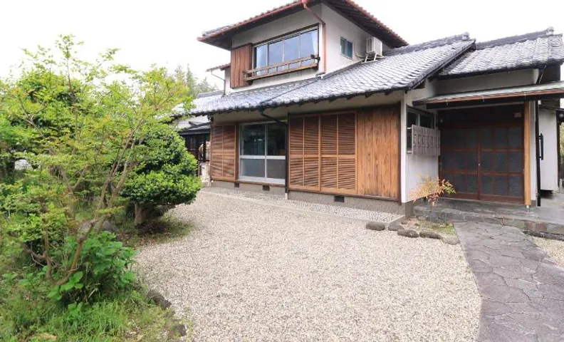 Shionome house