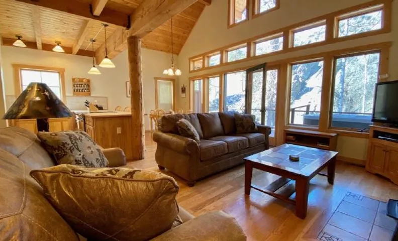 River's Edge Resort