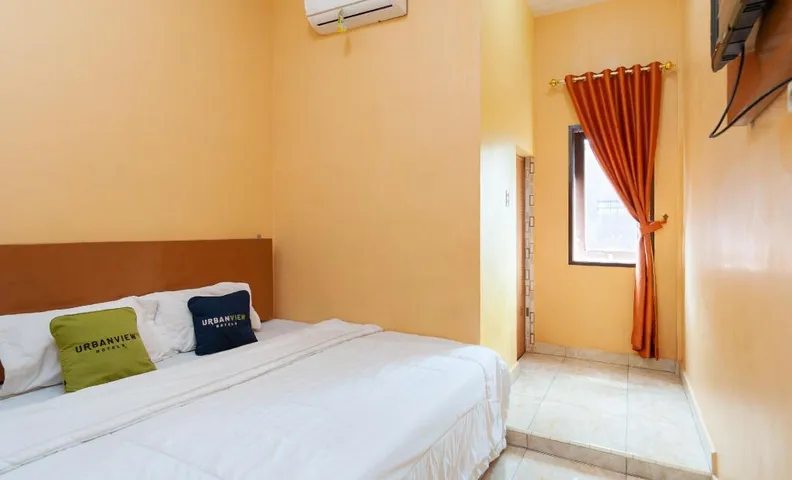 Urbanview Hotel Nisura Homestay Medan by RedDoorz