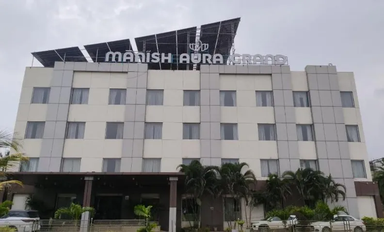Manish Aura Grand