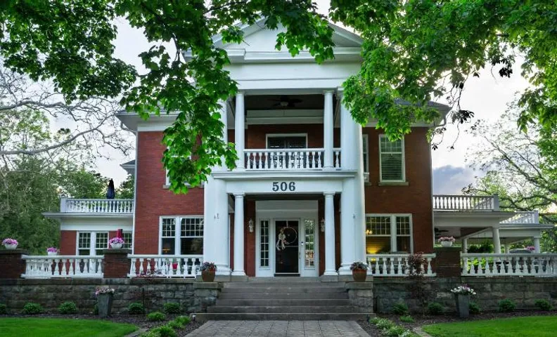 The Nordic Pineapple Bed and Breakfast