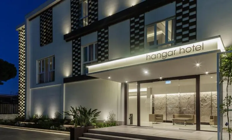 Hangar Hotel