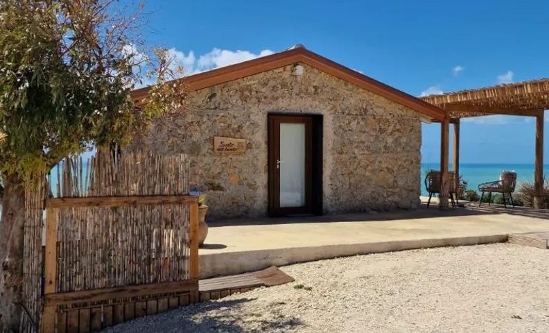 Tendu' Punta Bianca Glamping Camp