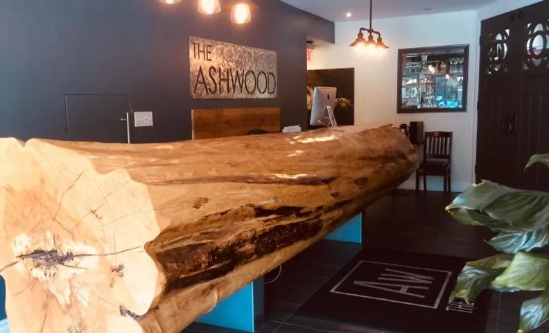 THE ASHWOOD INN