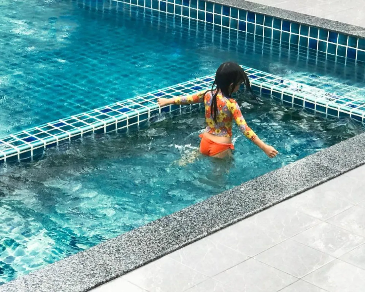 수영장