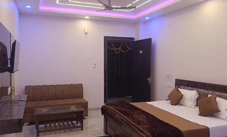 Hotel Dev Plaza