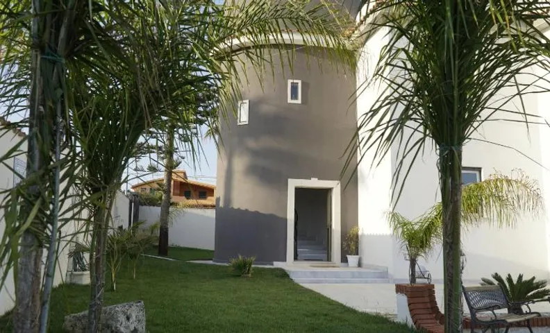 Deep Sea Residence