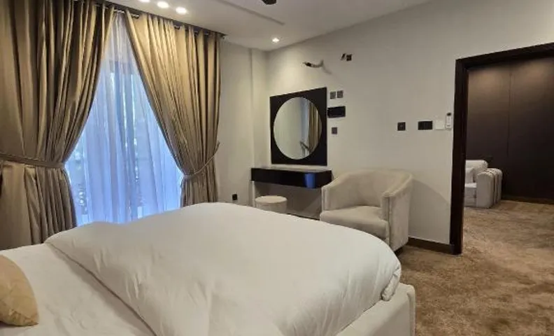 Liore Hotel