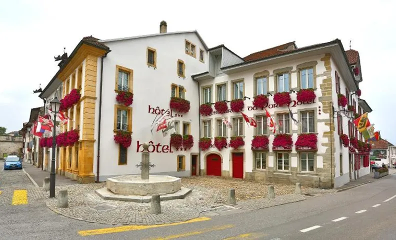 Hotel du Port - Free Parking - Breakfast included