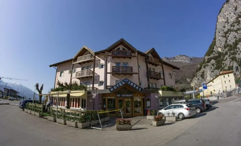 Hotel Ideal