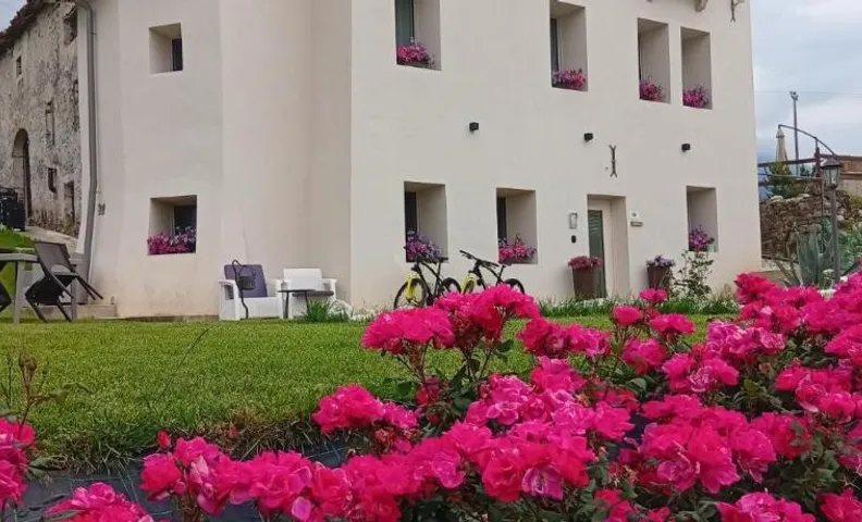 Casa BORRIERO Farmhouse Charme B&B