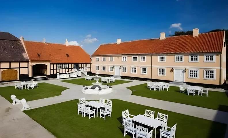 Skrøbelev Gods Manor House