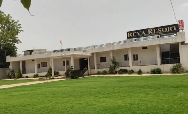 Reva Resort Aanwlighat