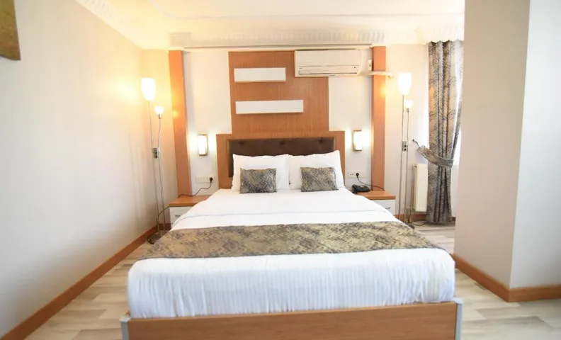 GARDEN LİVA HOTEL